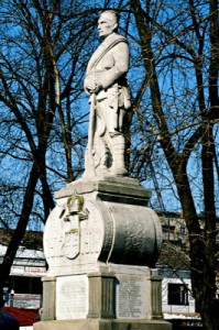 Spomenik srpskom ratniku u Mladenovcu