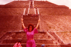 1979-piramida-u-Mexico-2_0002